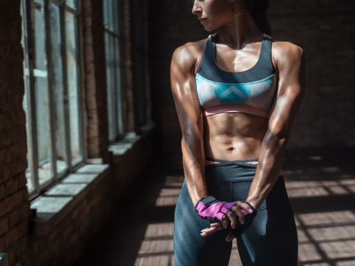 VIDEO TRNING: Ako vytvarova sixpack bez brukov?